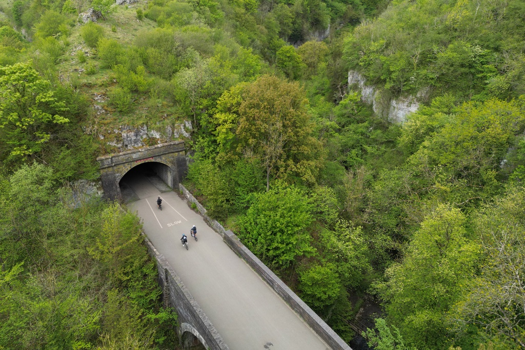 Olly Murs cycles through Cheedale, Derbyshire on The Relentless Day
In celebration of Soccer Aid for UNICEF’s 20th Anniversary