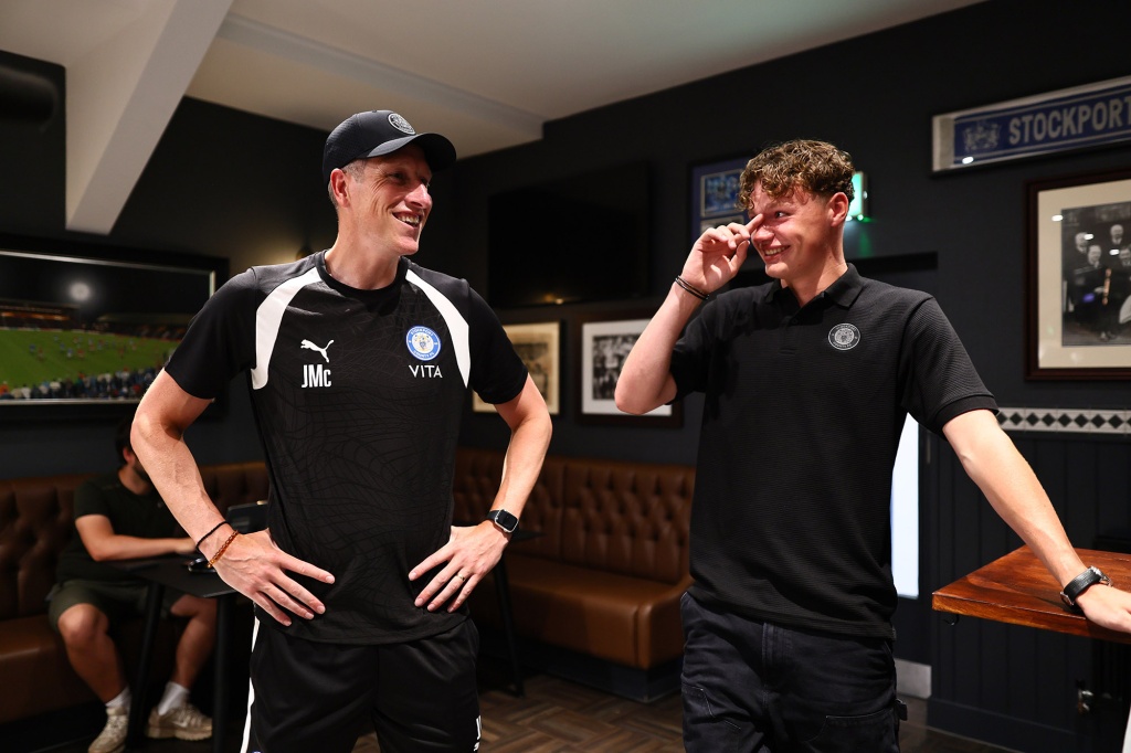 Ollie Whatmuff signs on loan for Stockport County from Manchester City