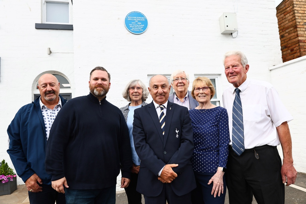 Bill Nicholson plaque unveiling ceremony, Scarborough