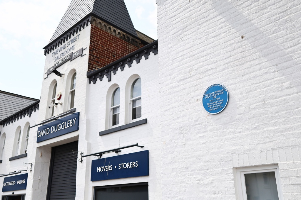 Bill Nicholson plaque unveiling ceremony, Scarborough