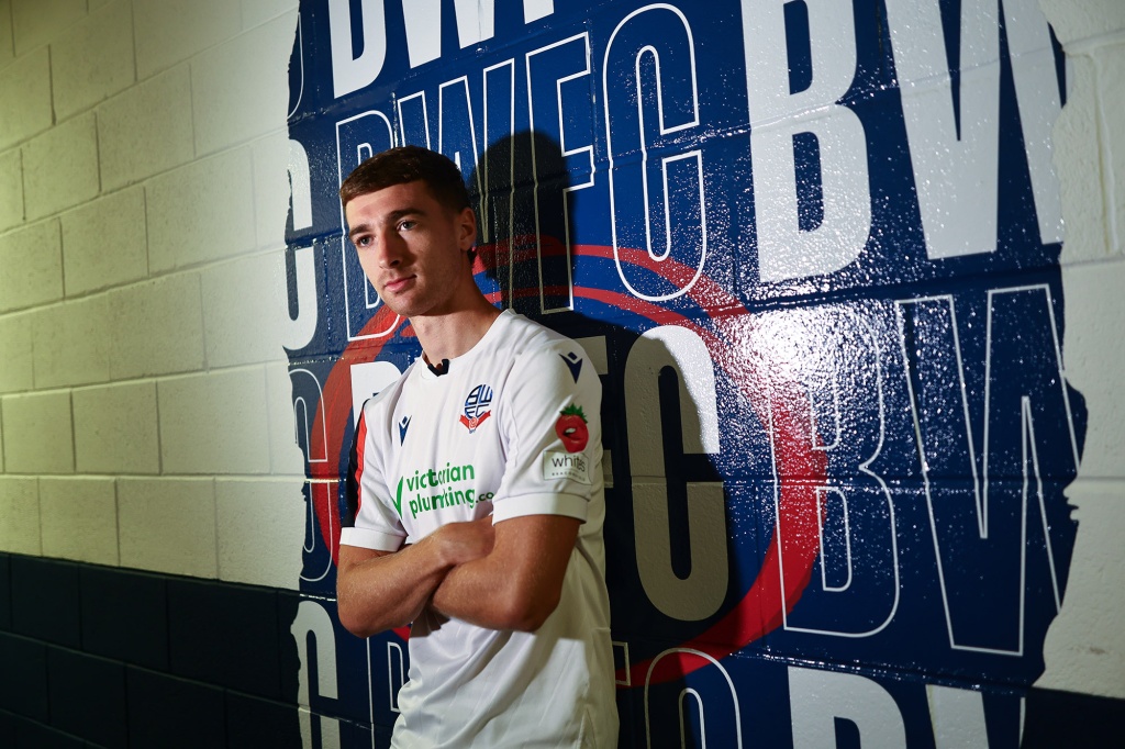 Lewis Brunt Bolton Wanderers signing photography