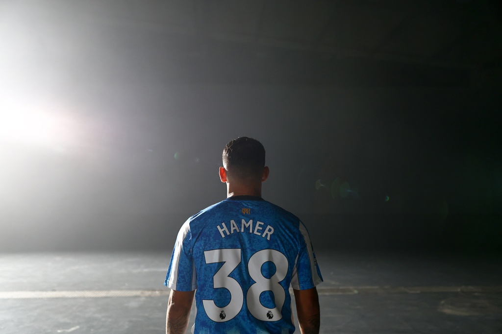 Gustavo Hamer Coventry City signing photography